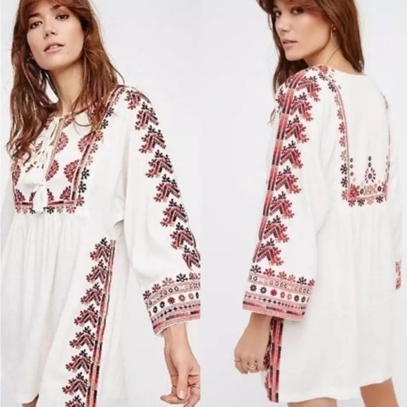 Free People Starlight Embroidered Mini Dress Tunic White and Red Bohemian Dress - Picture 1 of 12
